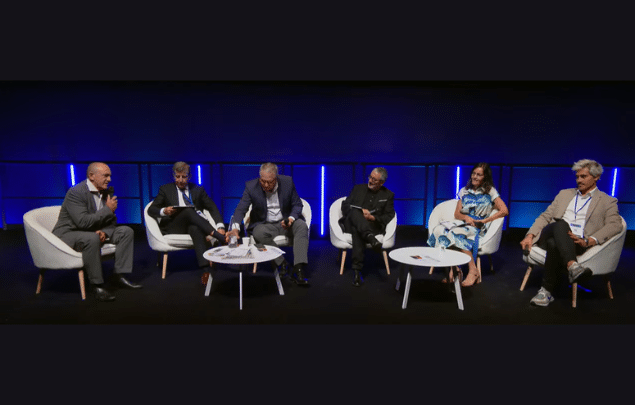 Space Forum-La Tribune captura grupo