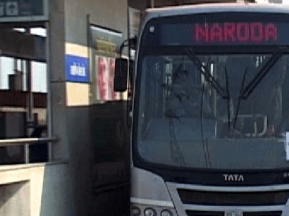 Intelligent system for the Bus Rapid Transit system (BRTS) of Ahmedabad (India)