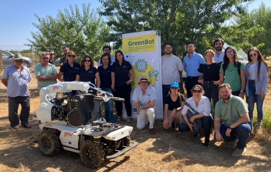 El sistema autónomo GreenBot realiza con éxito pruebas en campo para la protección sostenible de cultivos leñosos